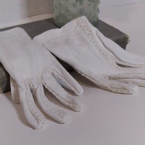 Lace Inset Vintage Gloves